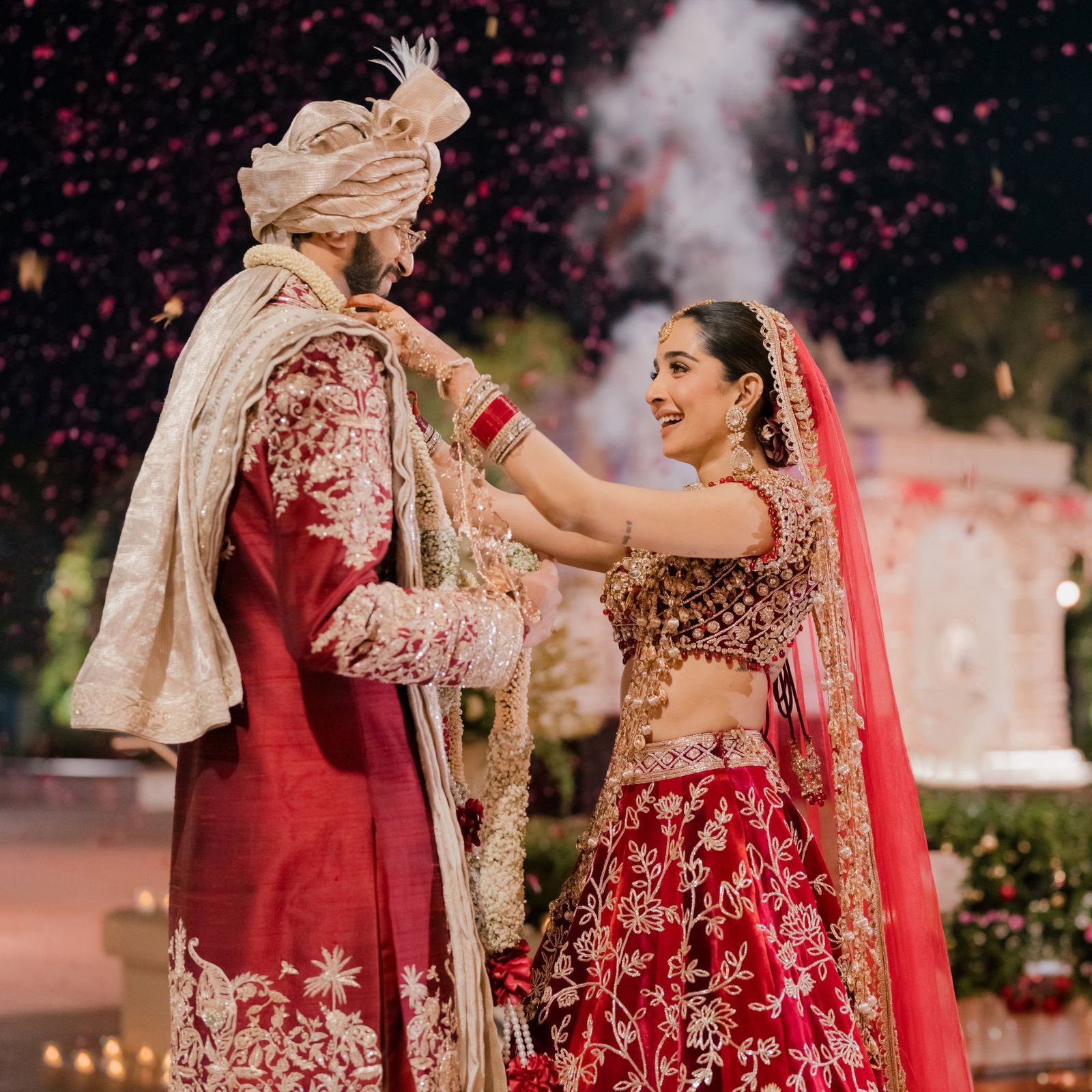 This wedding in Gujarat had a Van Gogh-inspired Starry Night sangeet and a Taylor Swift twist