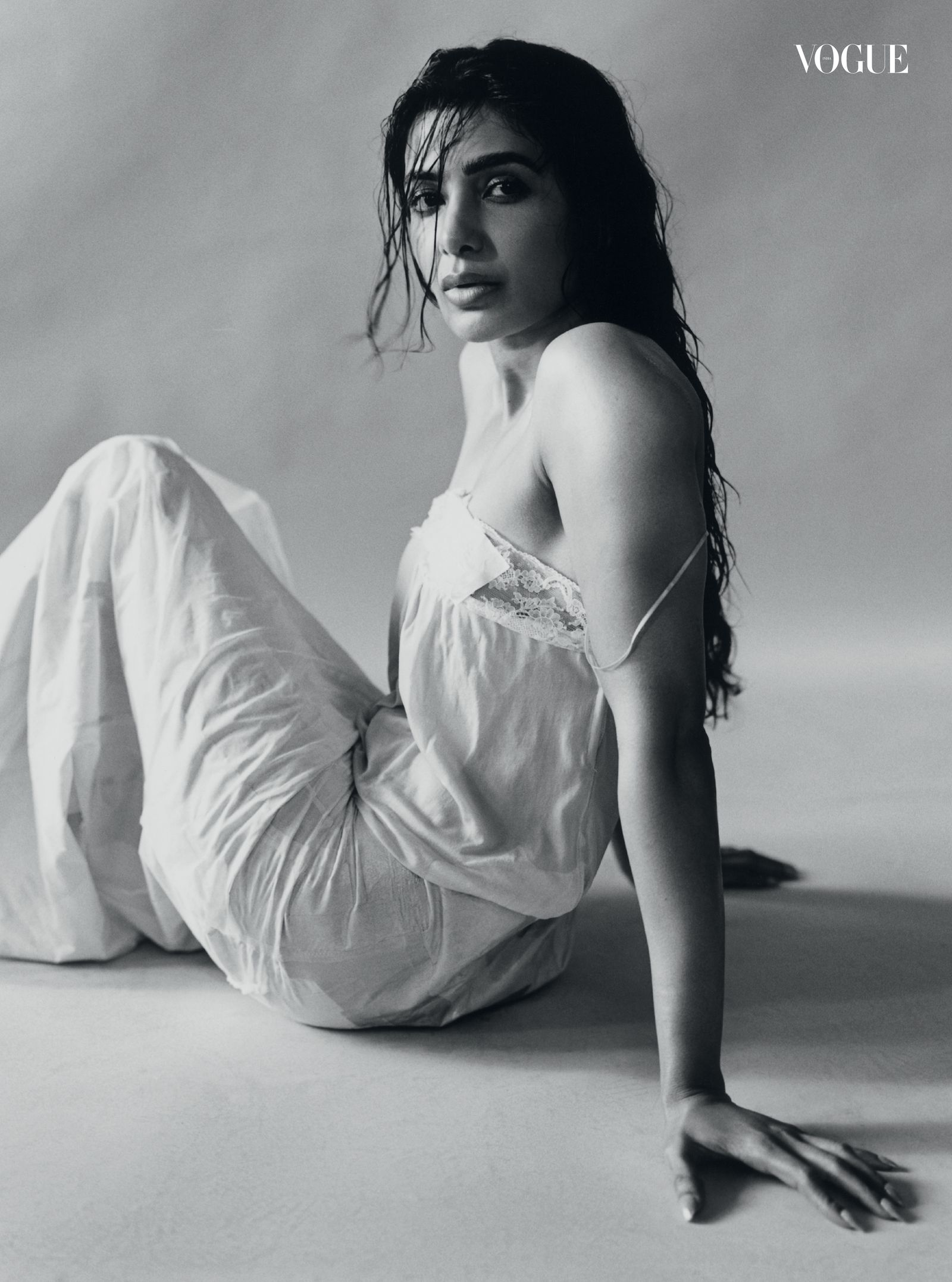 Image may contain Samantha Akkineni Face Head Person Photography Portrait Adult Fashion Body Part Finger and Hand